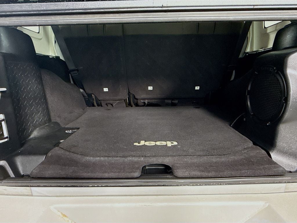 2012 Jeep Wrangler Unlimited Sahara