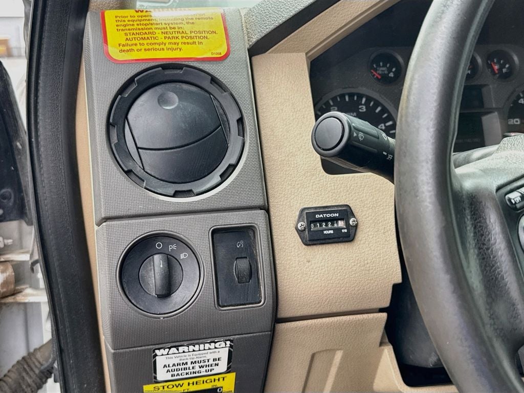 2008 Ford Super Duty F-550 DRW XL