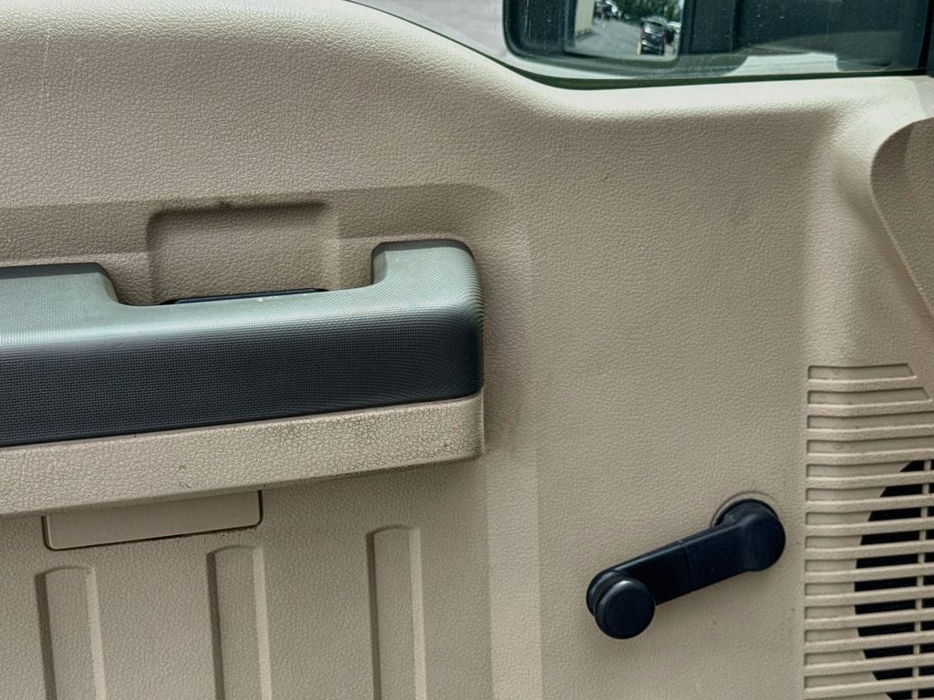 2008 Ford Super Duty F-550 DRW XL