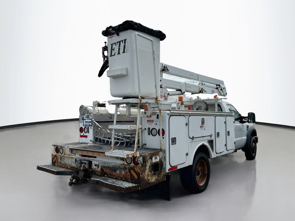 2008 Ford Super Duty F-550 DRW XL
