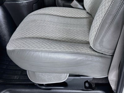 2023 Chevrolet Express Passenger 2500 1LS