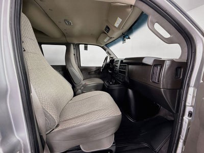 2023 Chevrolet Express Passenger 2500 1LS