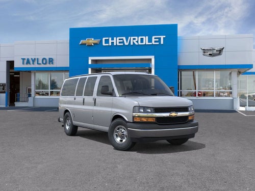 2025 Chevrolet Express Passenger 3500 1LT