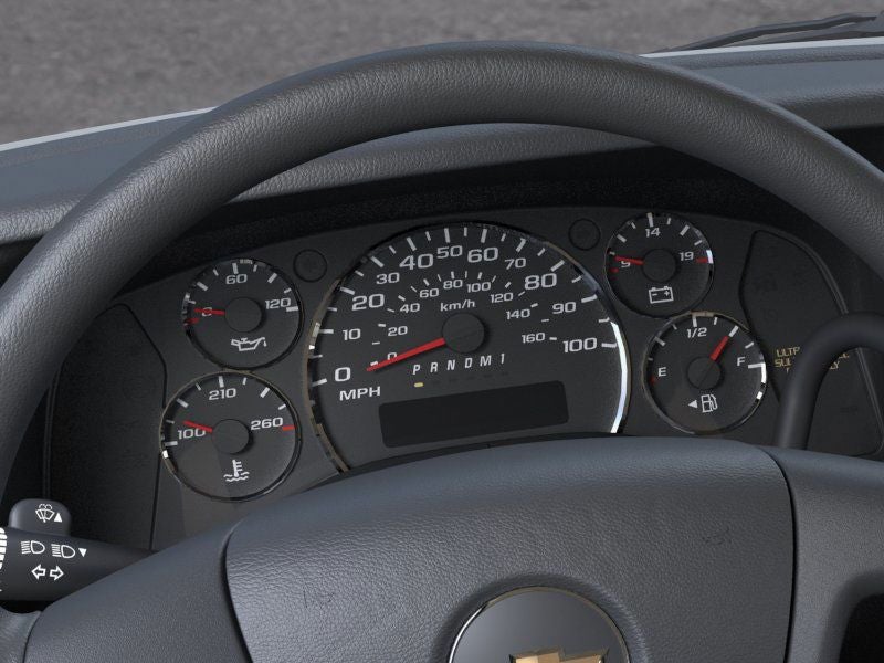 2025 Chevrolet Express Passenger 3500 1LT