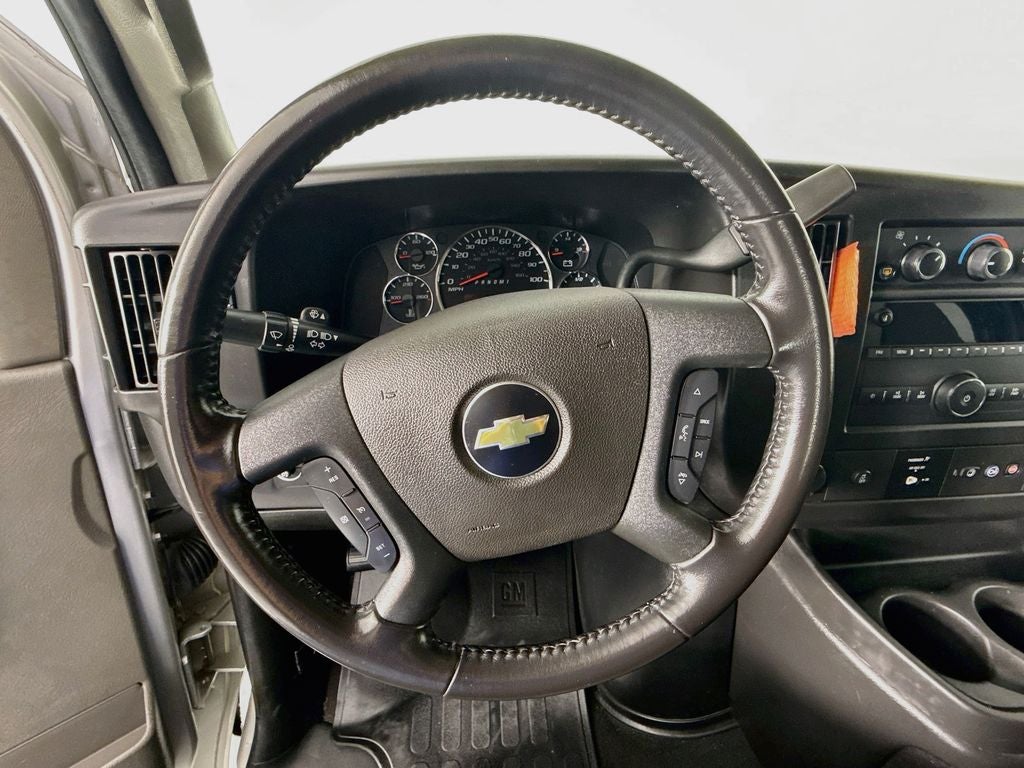2023 Chevrolet Express Passenger 3500 1LS