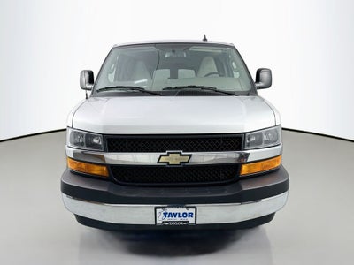 2023 Chevrolet Express Passenger 3500 1LS