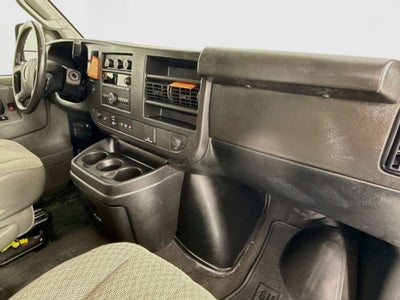 2023 Chevrolet Express Passenger 3500 1LS