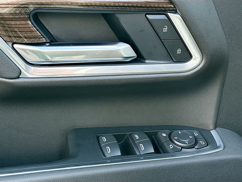 2026 Chevrolet Silverado 3500 HD Chassis Cab LT