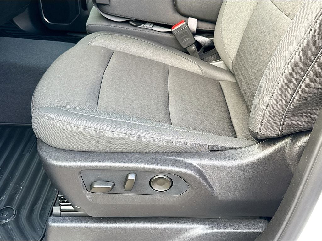 2026 Chevrolet Silverado 3500 HD Chassis Cab LT