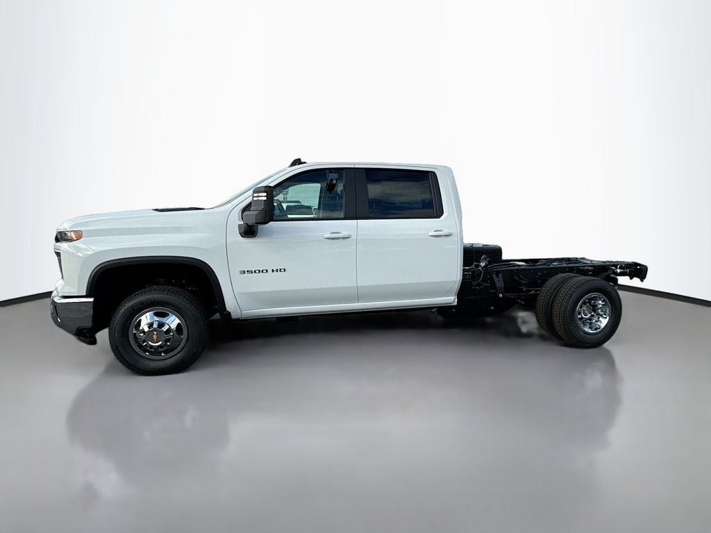 2026 Chevrolet Silverado 3500 HD Chassis Cab LT