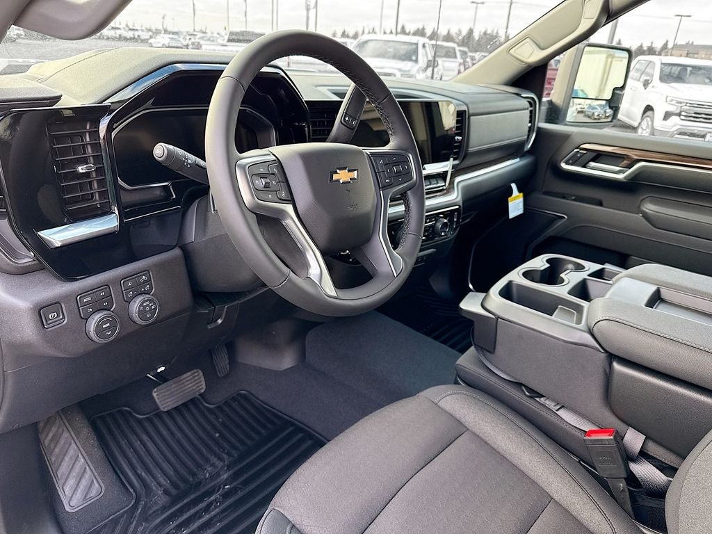 2026 Chevrolet Silverado 3500 HD Chassis Cab LT