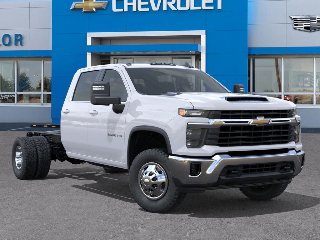 2026 Chevrolet Silverado 3500 HD Chassis Cab LT