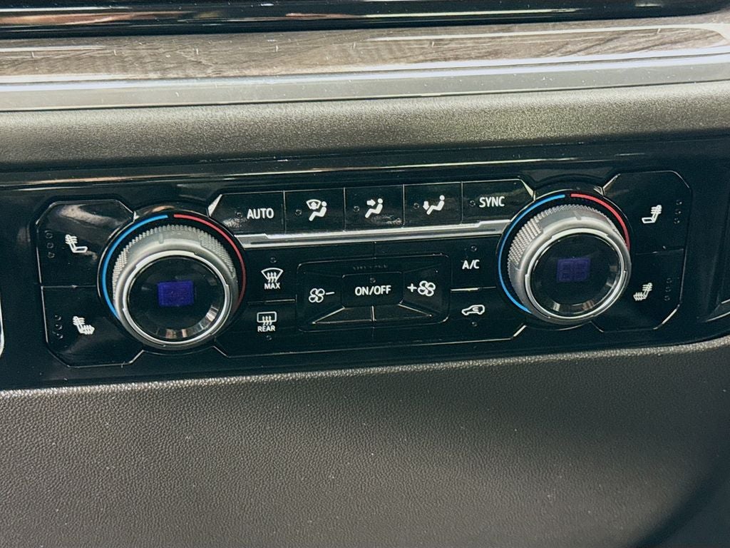 2025 Chevrolet Silverado 3500 HD LTZ