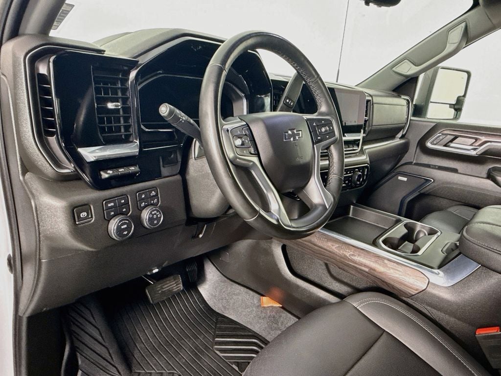 2024 Chevrolet Silverado 3500 HD LTZ