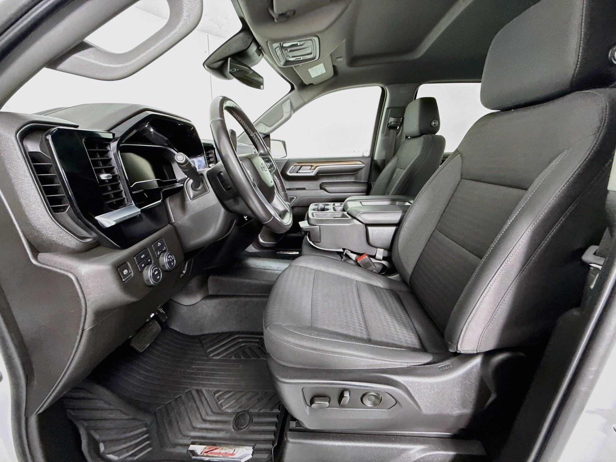 2022 Chevrolet Silverado 1500 RST - Photo 21