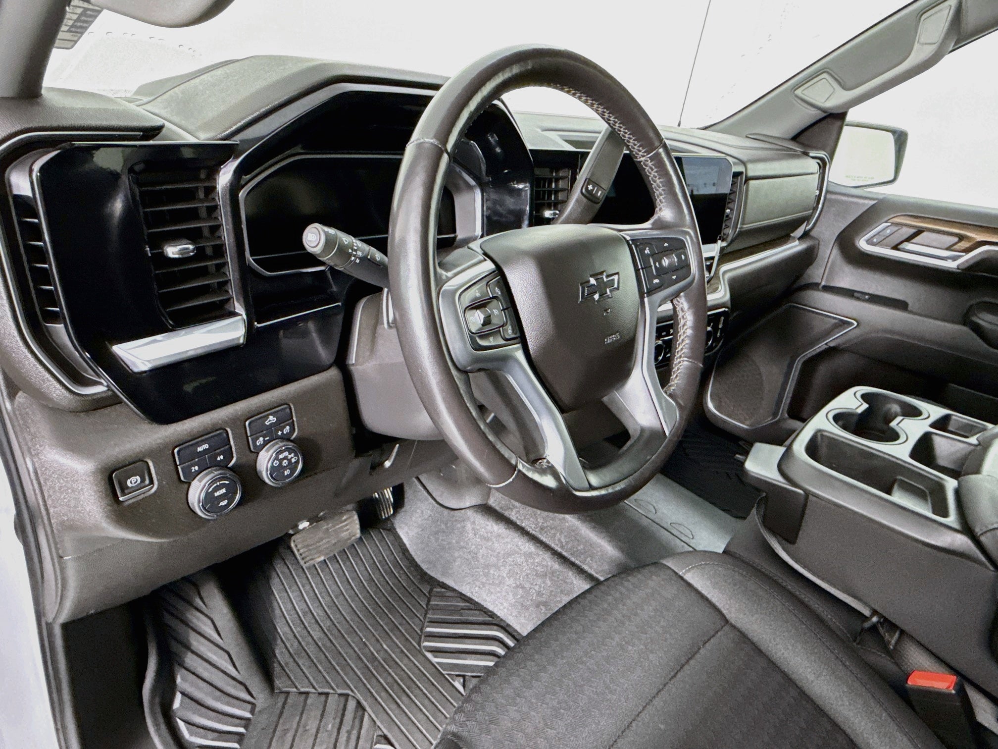 2022 Chevrolet Silverado 1500 RST - Photo 9