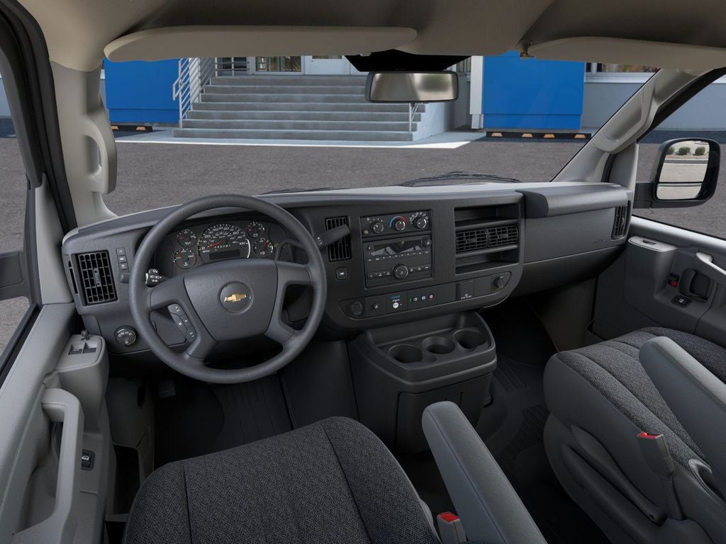 2025 Chevrolet Express Cargo 3500 WT