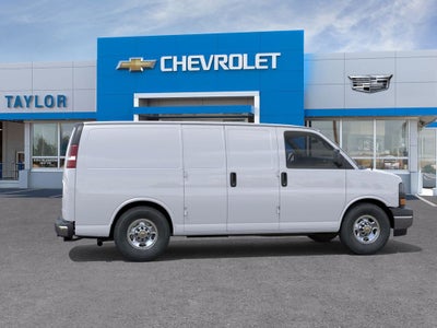 2025 Chevrolet Express Cargo 3500 WT