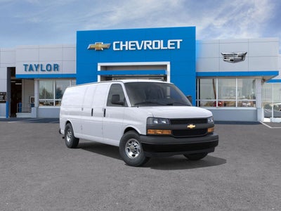 2025 Chevrolet Express Cargo 3500 WT