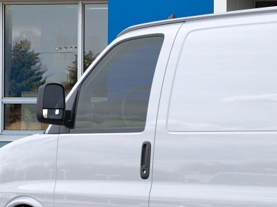 2025 Chevrolet Express Cargo 3500 WT