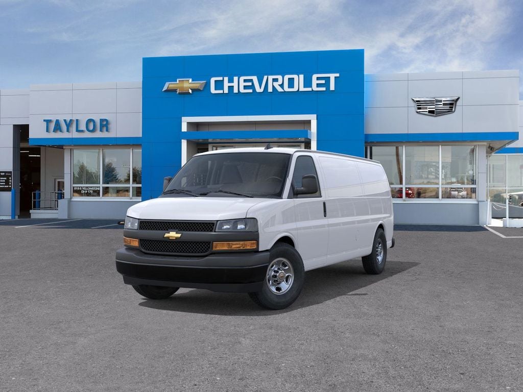 2025 Chevrolet Express Cargo 3500 WT