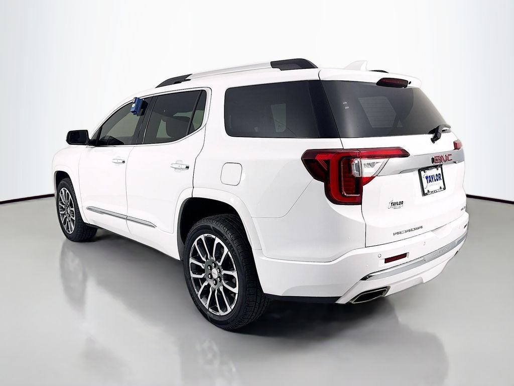2022 GMC Acadia Denali