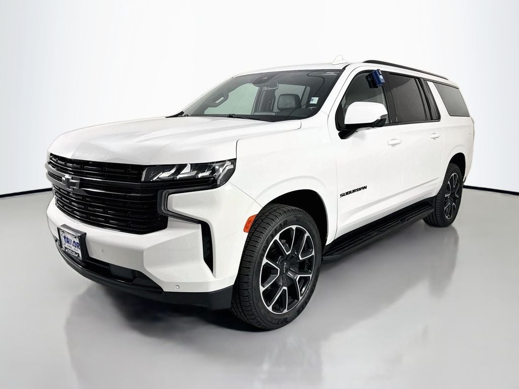 2023 Chevrolet Suburban RST