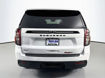 2023 Chevrolet Suburban RST