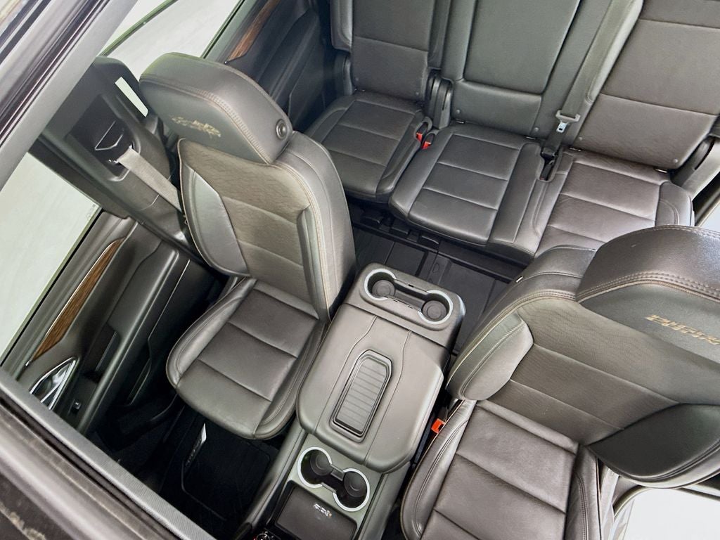 2022 Chevrolet Suburban High Country