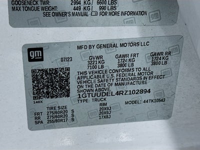 2024 GMC Sierra 1500 SLT