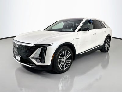 2024 Cadillac LYRIQ Luxury 2