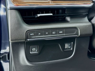 2022 Cadillac Escalade ESV Premium Luxury
