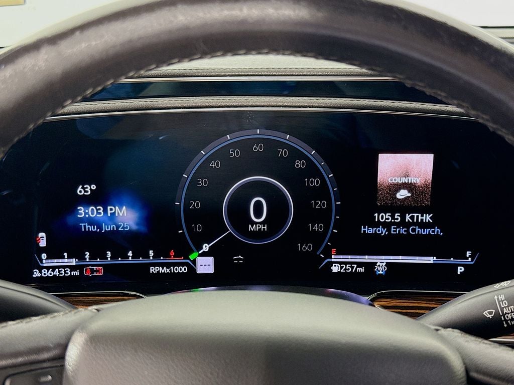2022 Cadillac Escalade ESV Premium Luxury