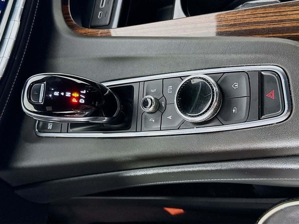 2022 Cadillac Escalade ESV Premium Luxury