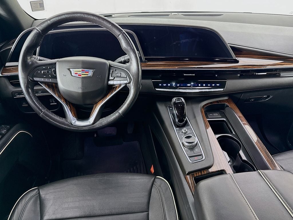 2022 Cadillac Escalade ESV Premium Luxury