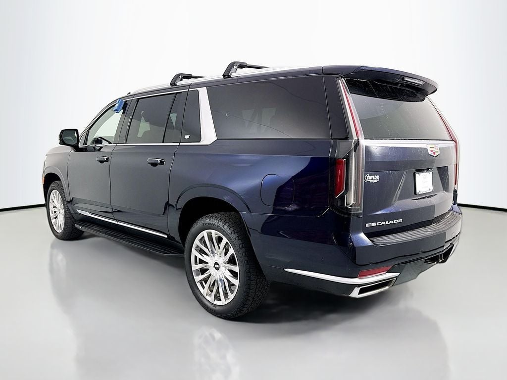 2022 Cadillac Escalade ESV Premium Luxury