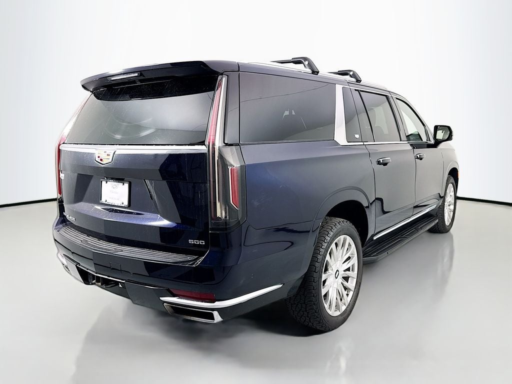 2022 Cadillac Escalade ESV Premium Luxury