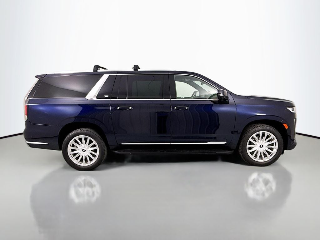 2022 Cadillac Escalade ESV Premium Luxury