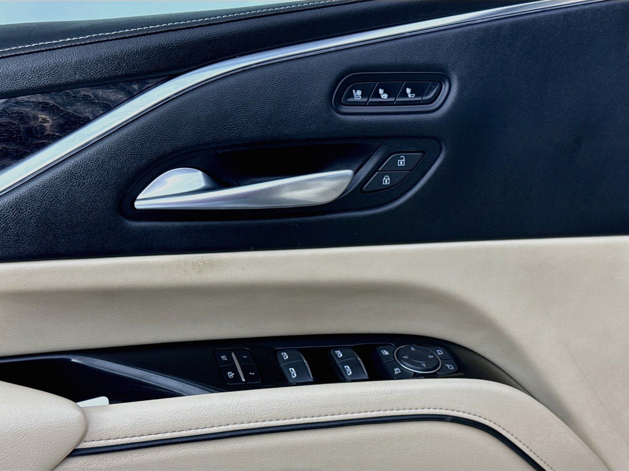 2021 Cadillac Escalade ESV Premium Luxury