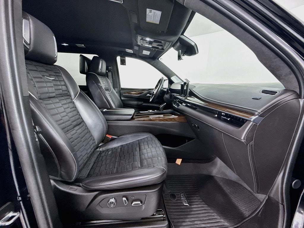 2024 Cadillac Escalade ESV Premium Luxury Platinum