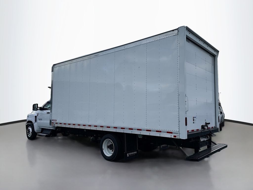 2023 Chevrolet Silverado 5500 HD Work Truck