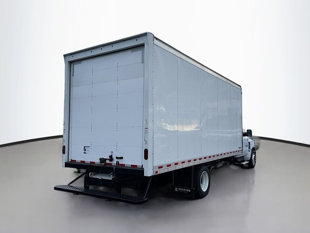 2023 Chevrolet Silverado 5500 HD Work Truck