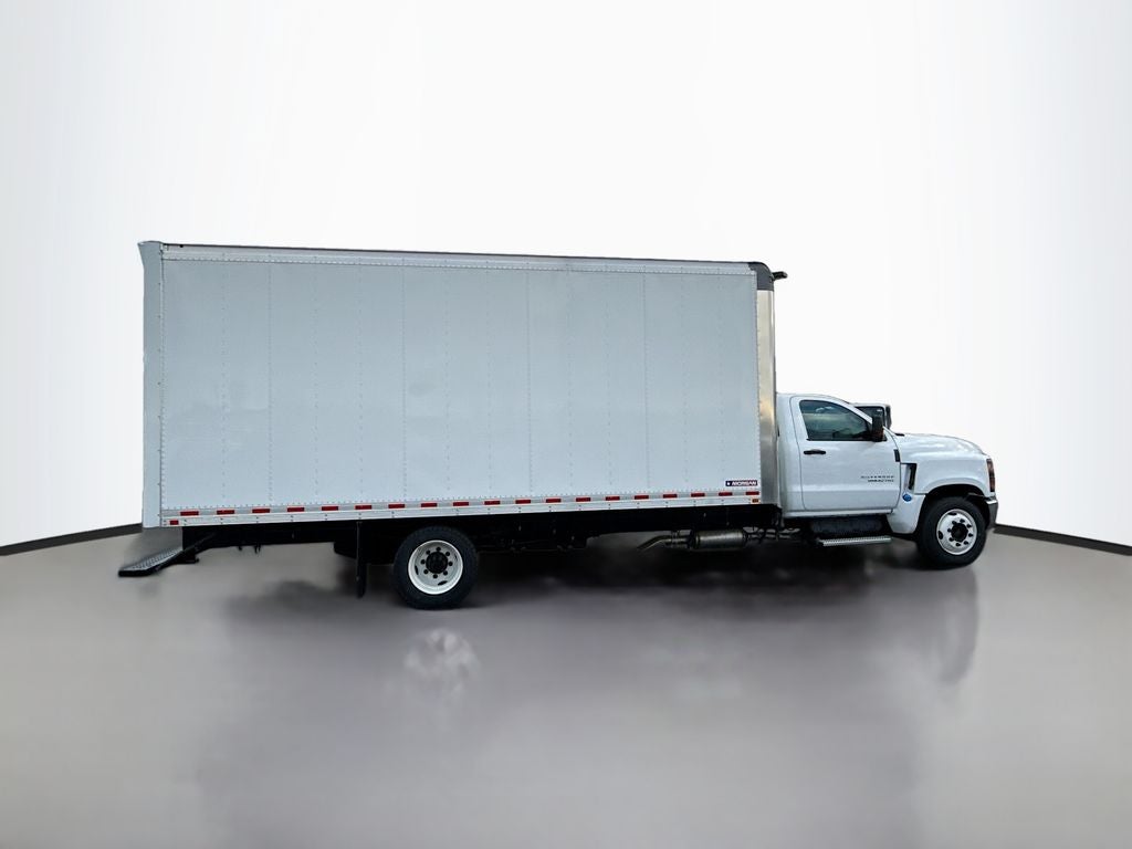 2023 Chevrolet Silverado 5500 HD Work Truck