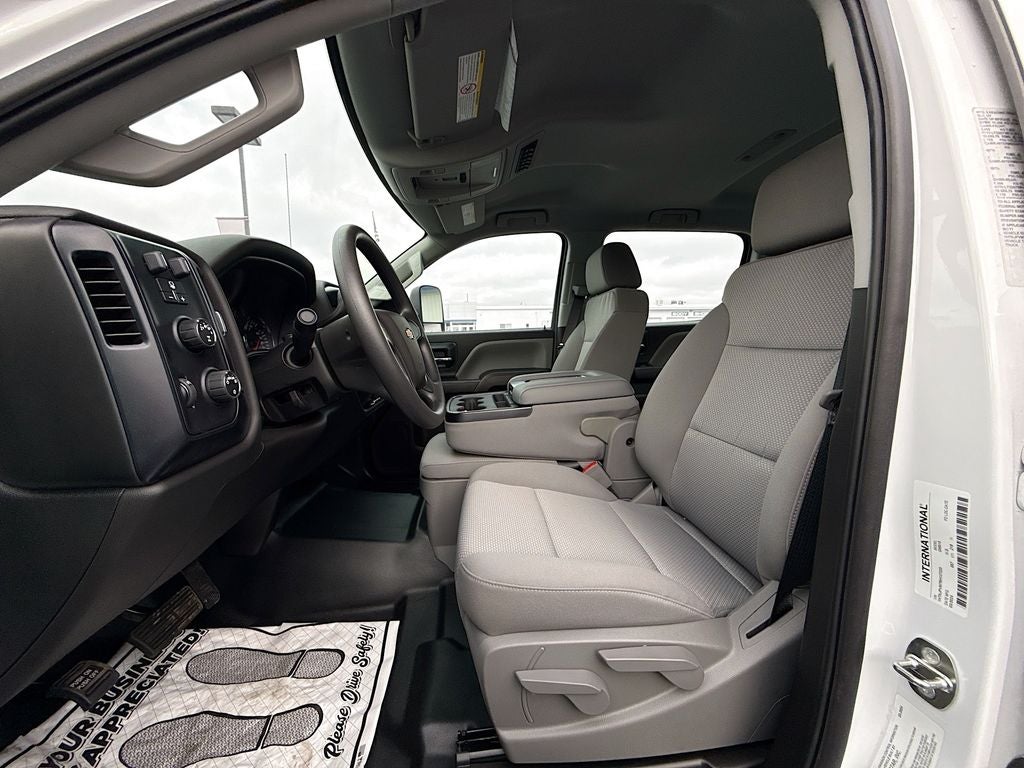 2024 Chevrolet Silverado 6500 HD Work Truck