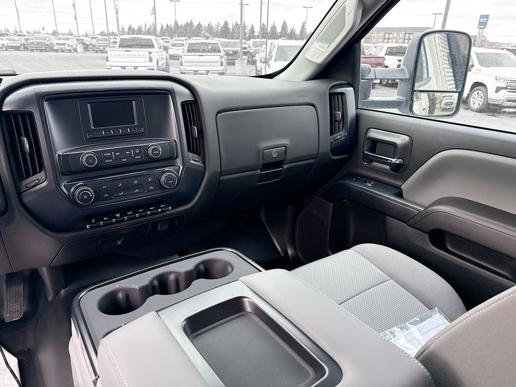 2024 Chevrolet Silverado 6500 HD Work Truck