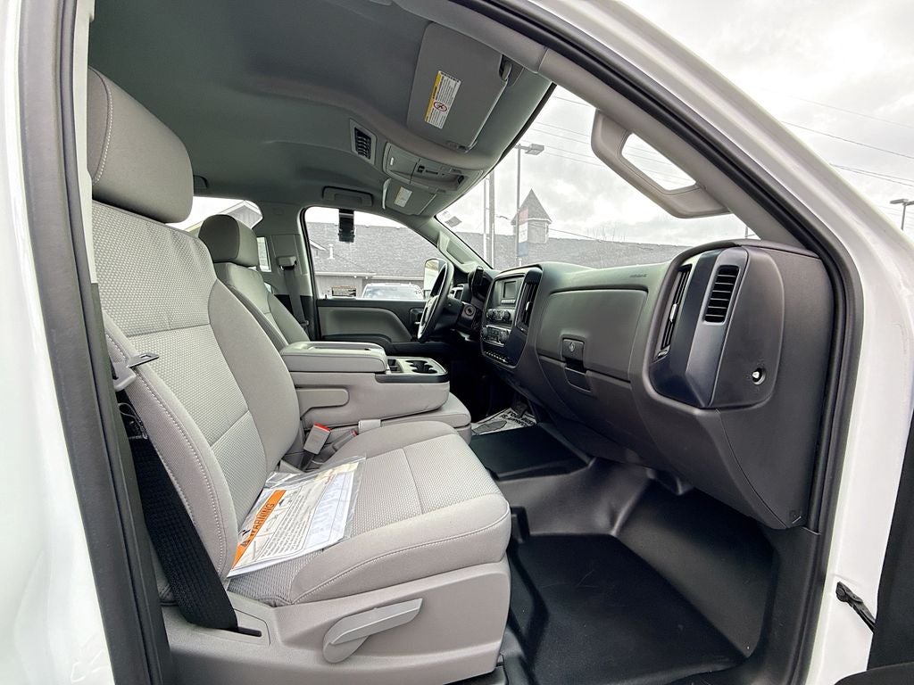 2024 Chevrolet Silverado 6500 HD Work Truck