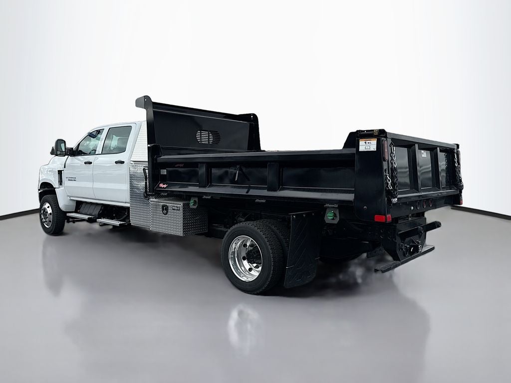 2024 Chevrolet Silverado 6500 HD Work Truck