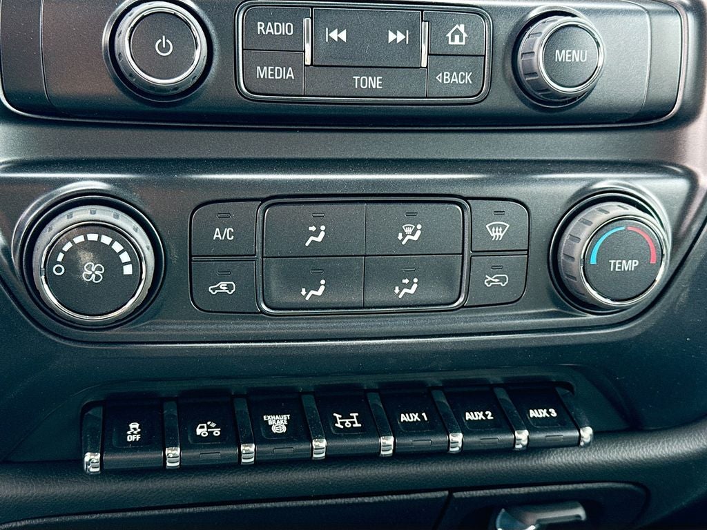 2024 Chevrolet Silverado 6500 HD Work Truck