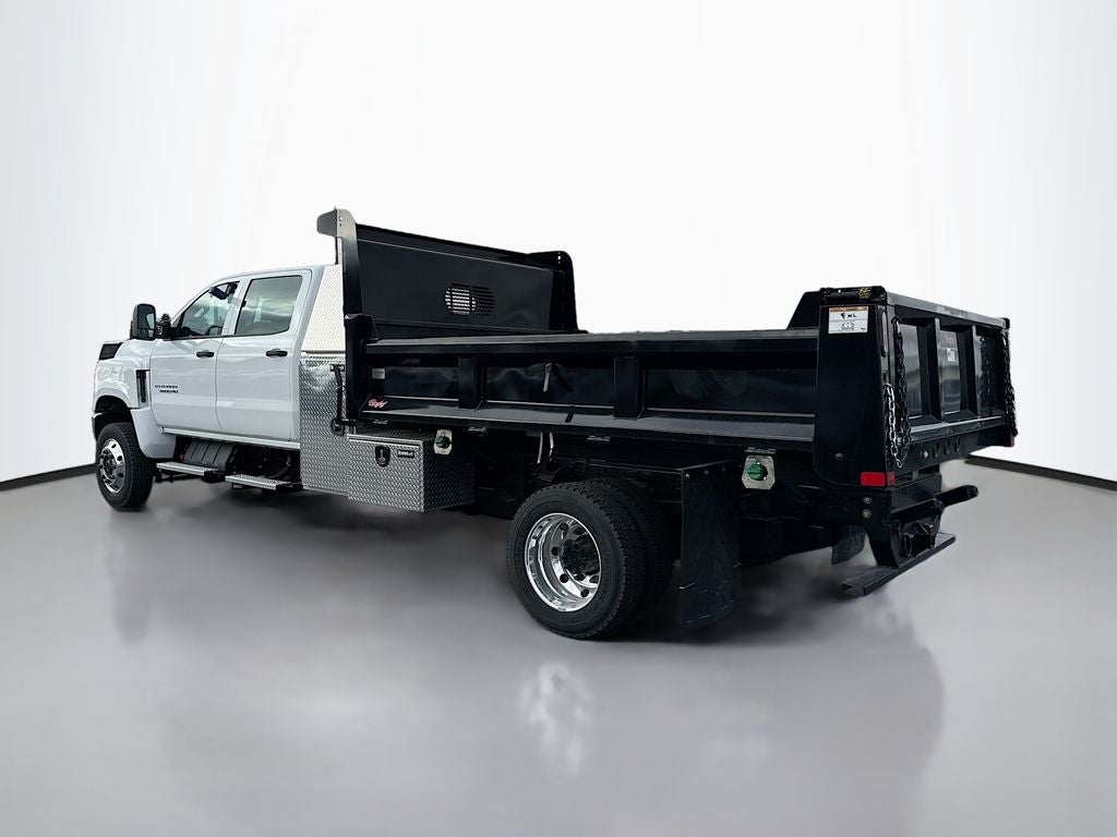 2024 Chevrolet Silverado 6500 HD Work Truck