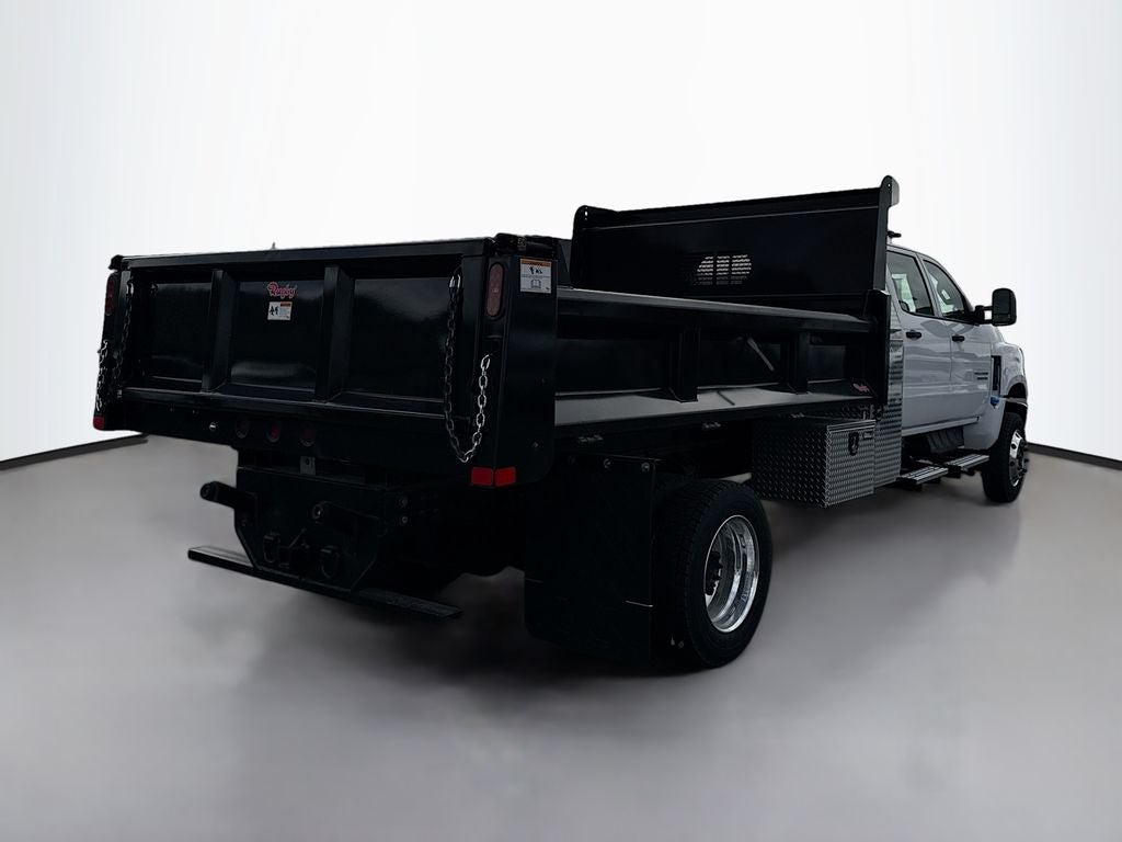 2024 Chevrolet Silverado 6500 HD Work Truck